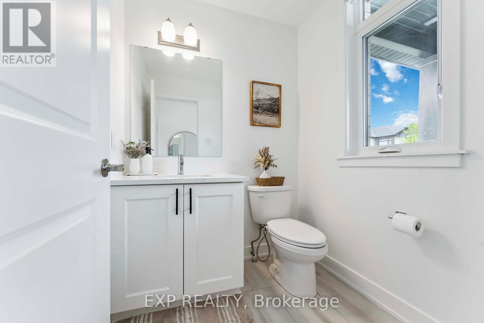 












717 ODYSSEY WAY

,
Ottawa,




Ontario
K1T0V9

