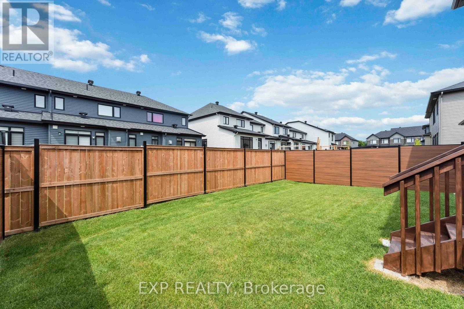 












717 ODYSSEY WAY

,
Ottawa,




Ontario
K1T0V9

