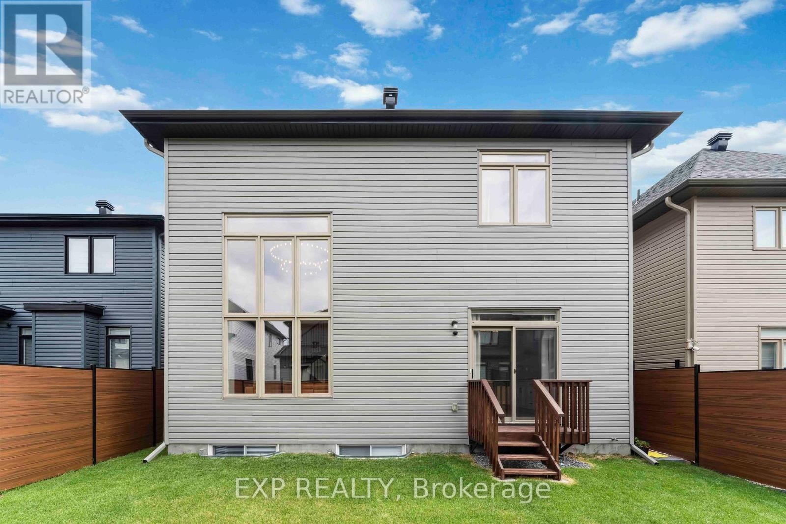 












717 ODYSSEY WAY

,
Ottawa,




Ontario
K1T0V9

