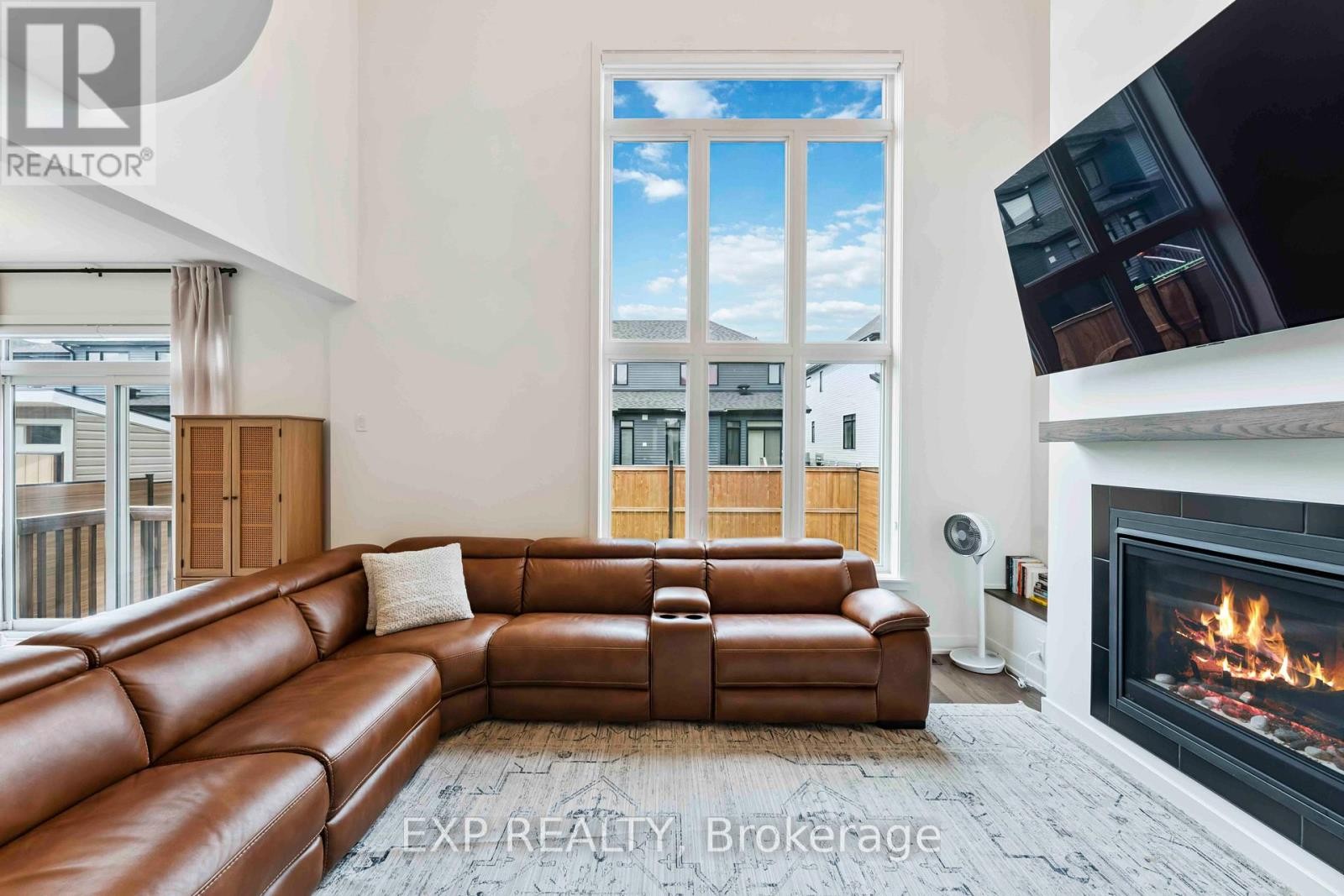 












717 ODYSSEY WAY

,
Ottawa,




Ontario
K1T0V9

