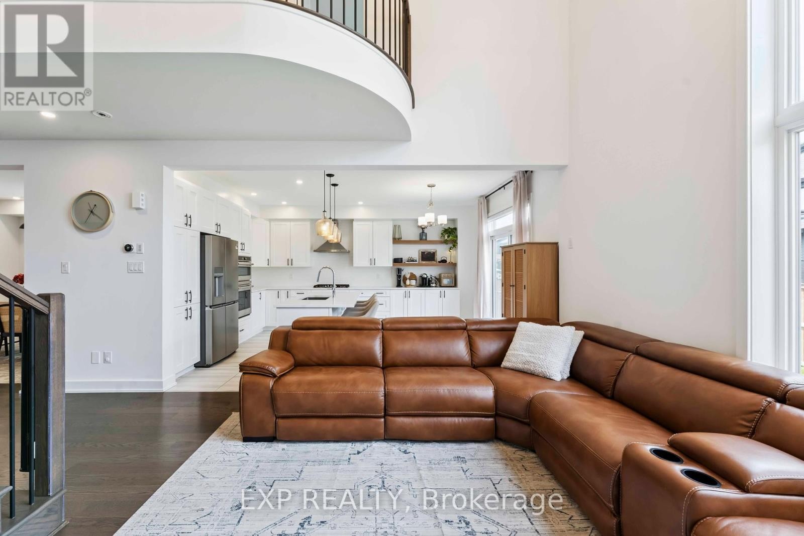 












717 ODYSSEY WAY

,
Ottawa,




Ontario
K1T0V9

