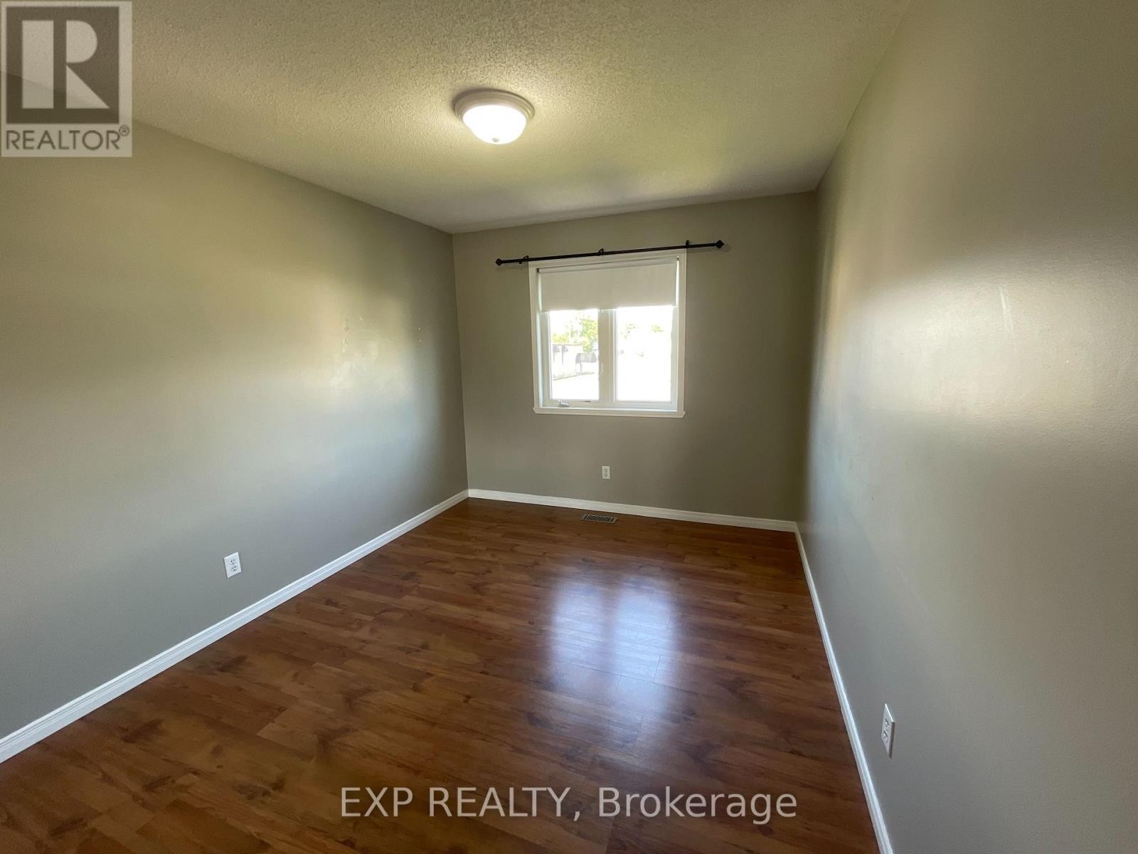 












2175 PATRICIA STREET

,
Clarence-Rockland,




Ontario
K4K1V8

