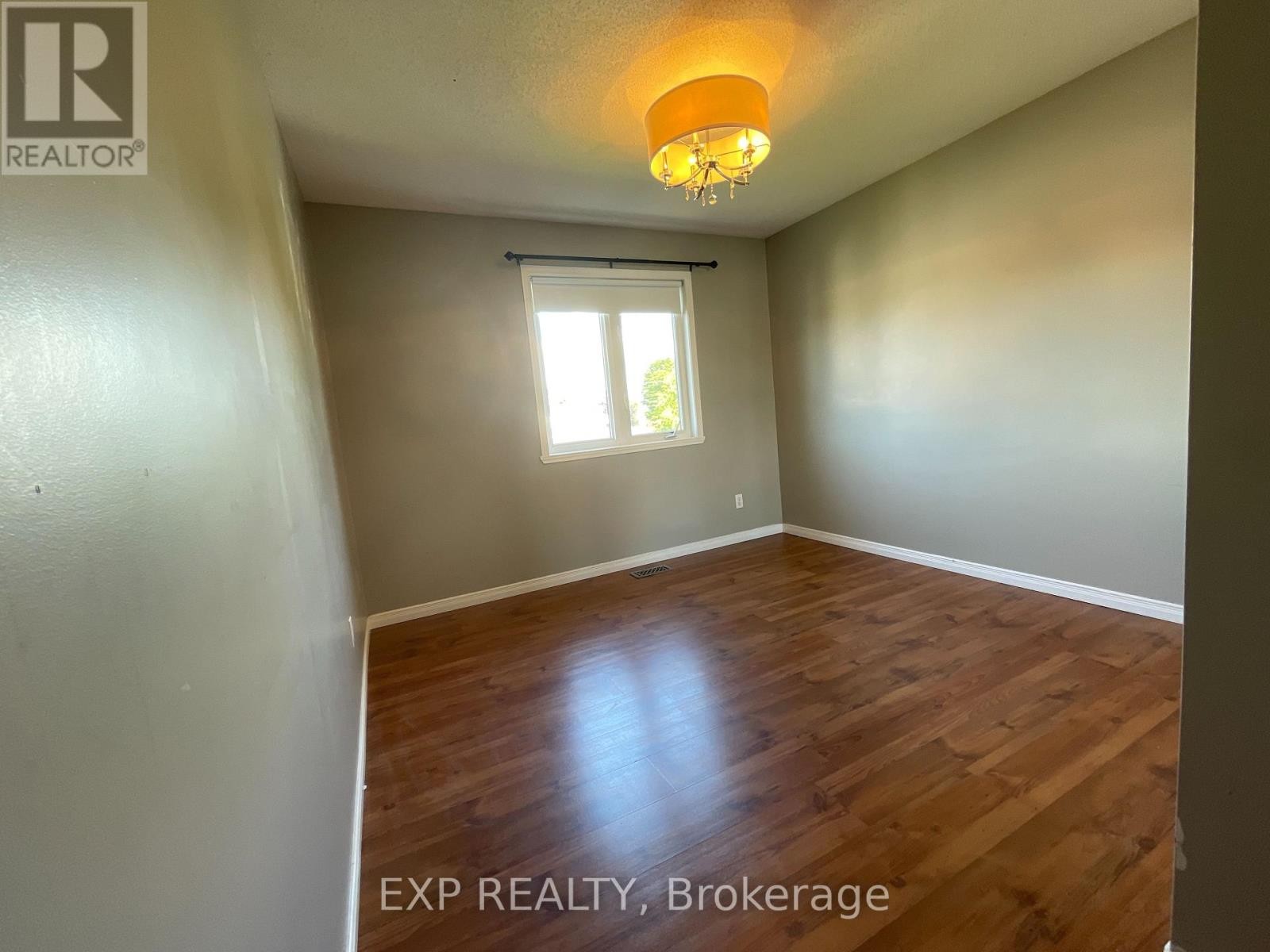 












2175 PATRICIA STREET

,
Clarence-Rockland,




Ontario
K4K1V8

