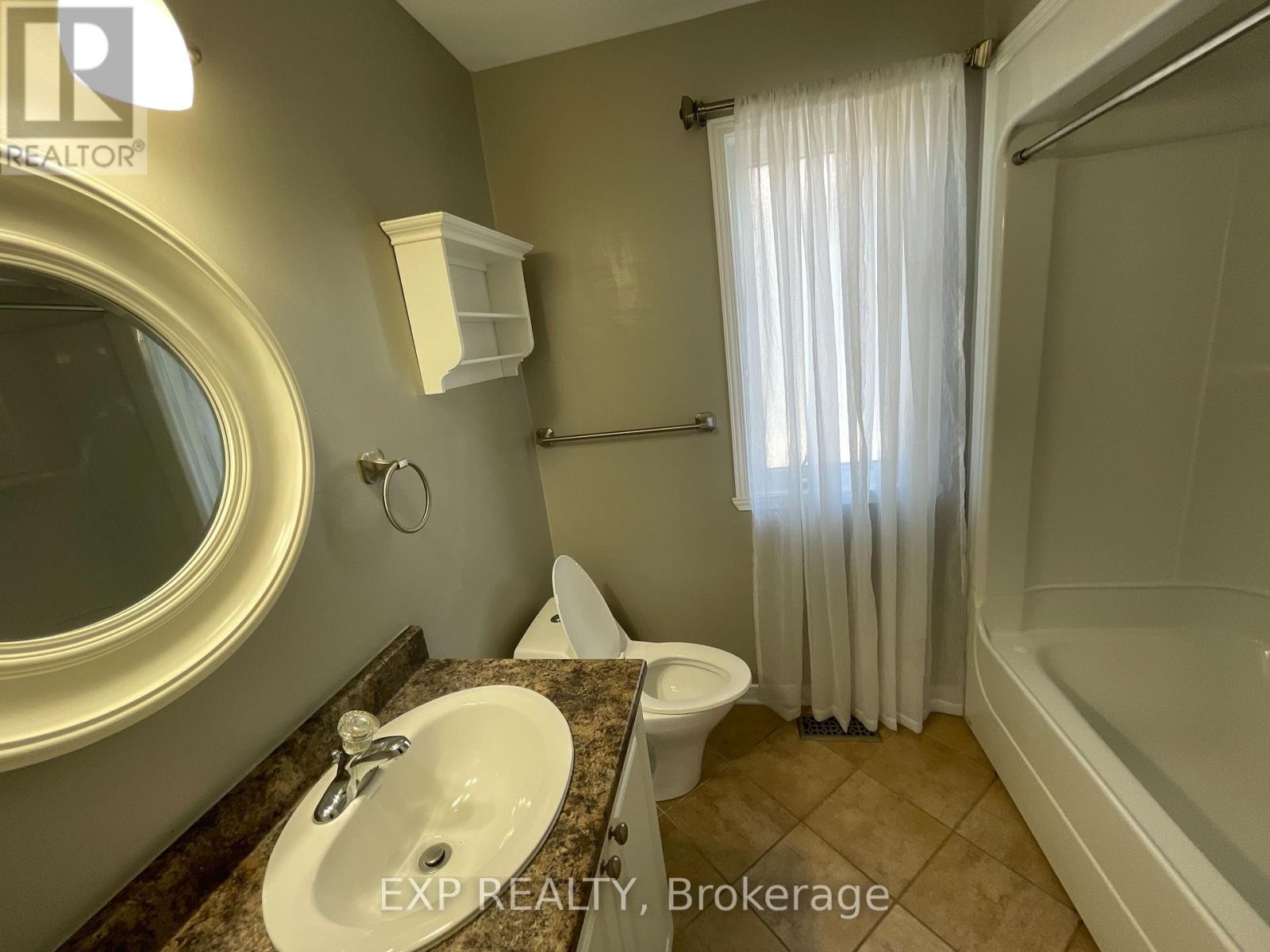 












2175 PATRICIA STREET

,
Clarence-Rockland,




Ontario
K4K1V8

