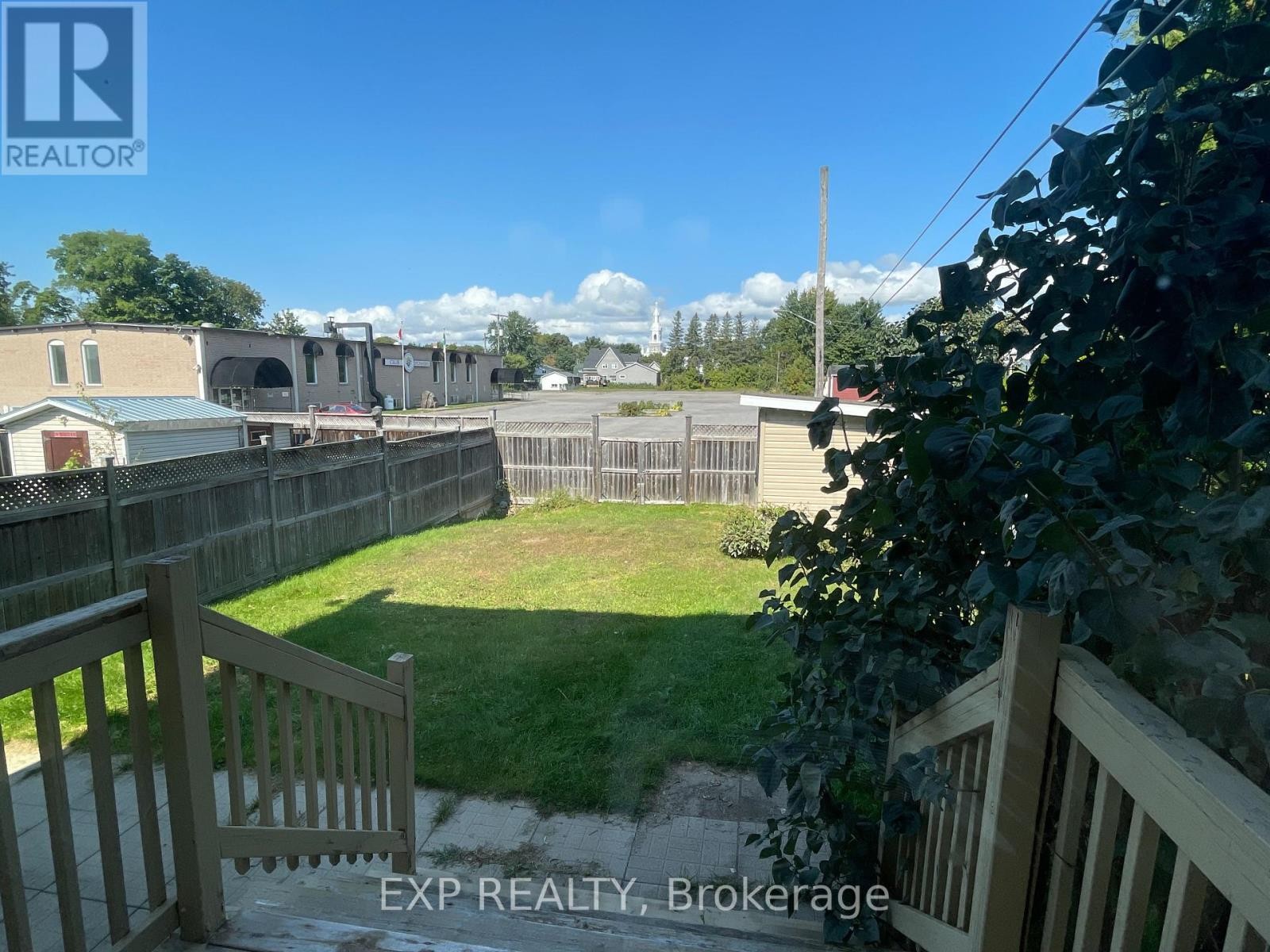 












2175 PATRICIA STREET

,
Clarence-Rockland,




Ontario
K4K1V8

