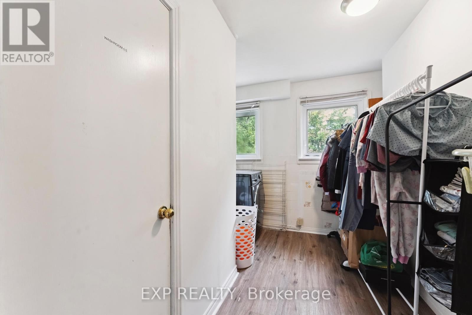 












1395 CALDWELL AVENUE

,
Ottawa,




Ontario
K1Z8L3

