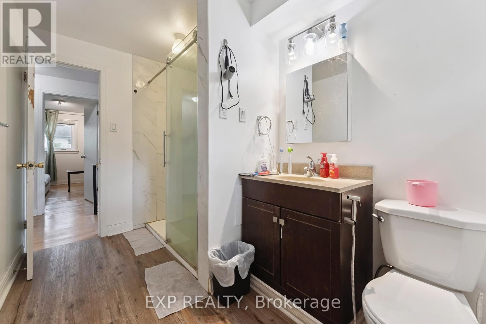 












1395 CALDWELL AVENUE

,
Ottawa,




Ontario
K1Z8L3

