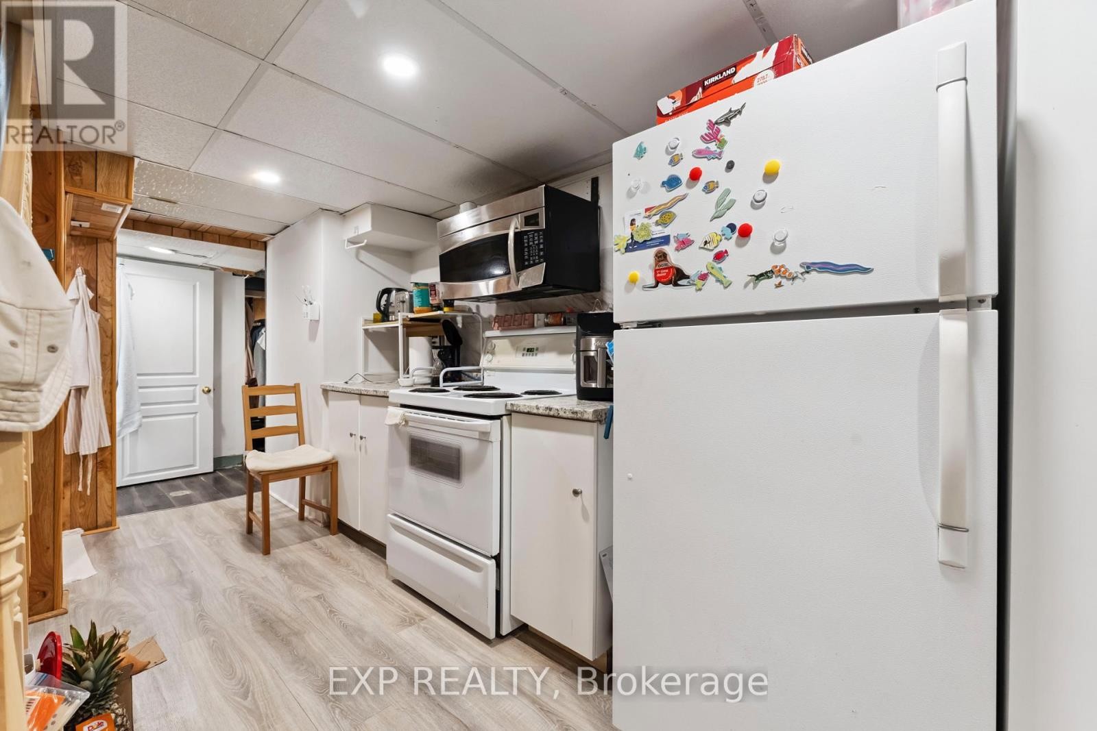 












1395 CALDWELL AVENUE

,
Ottawa,




Ontario
K1Z8L3

