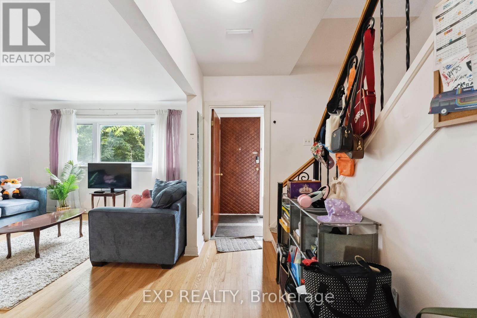 












1395 CALDWELL AVENUE

,
Ottawa,




Ontario
K1Z8L3

