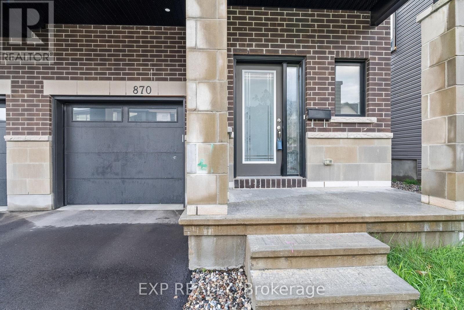 












870 ANCIANO CRESCENT

,
Ottawa,




Ontario
K2S2R8

