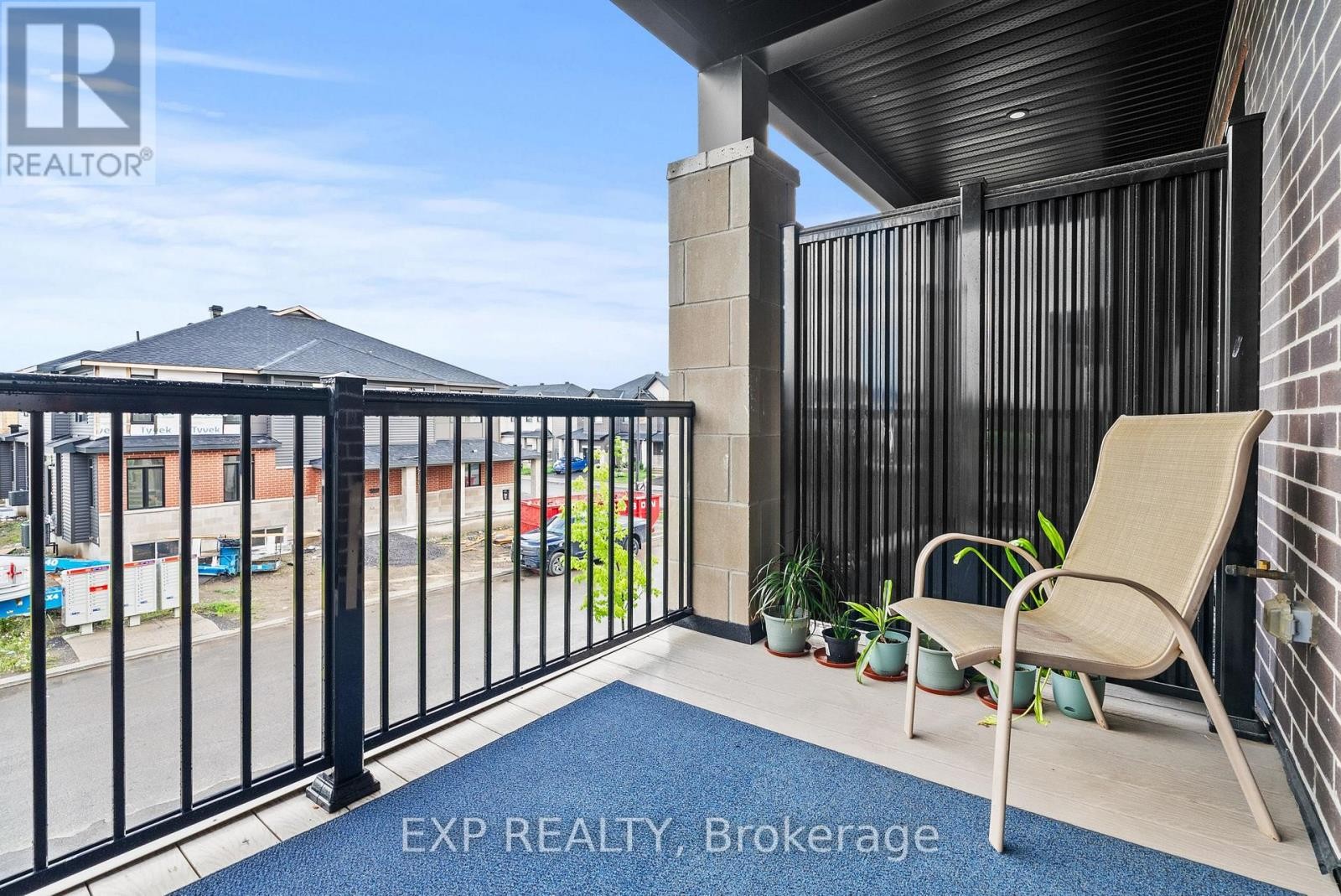 












870 ANCIANO CRESCENT

,
Ottawa,




Ontario
K2S2R8

