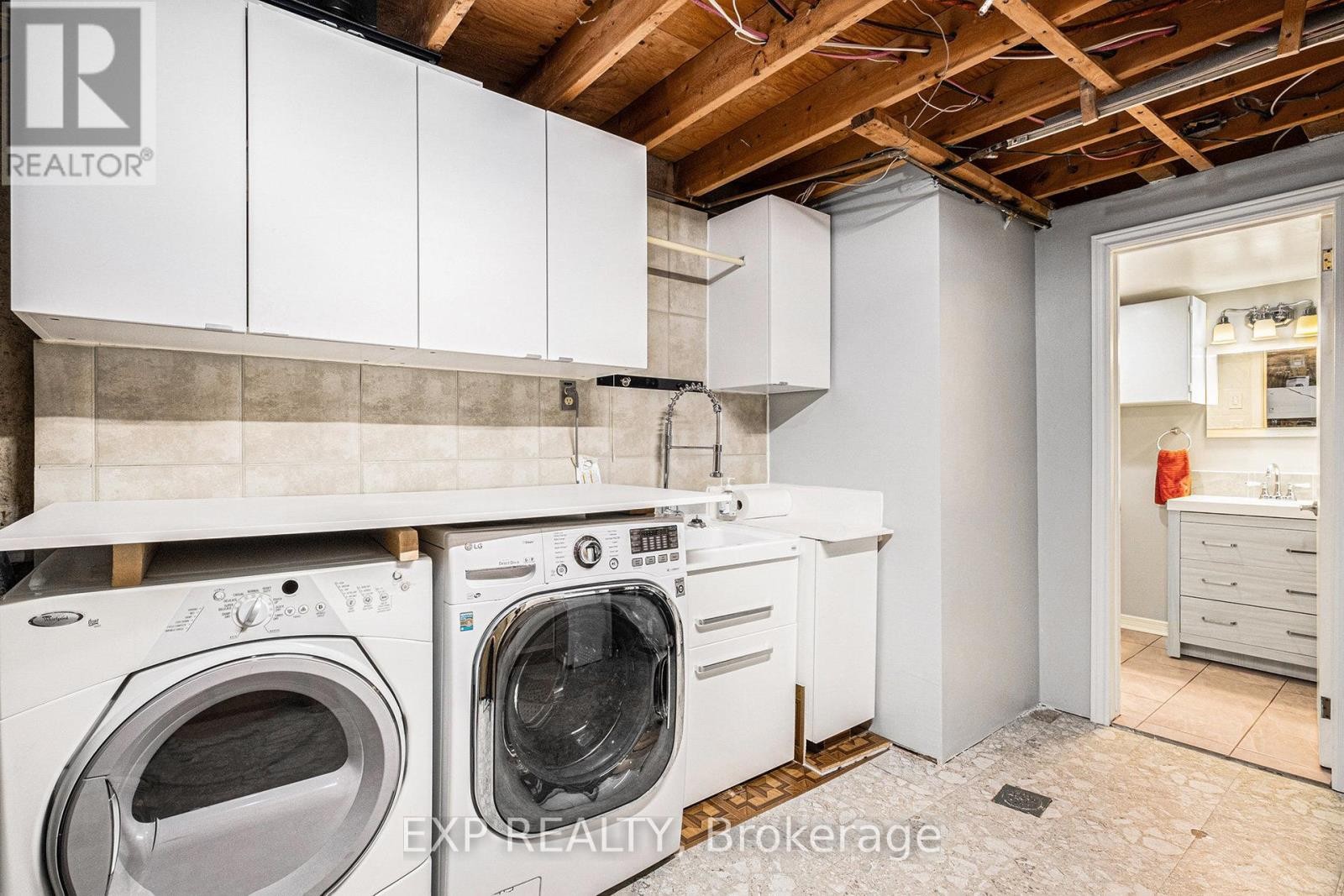 












25 COCKBURN STREET

,
Ottawa,




Ontario
K0A2Z0

