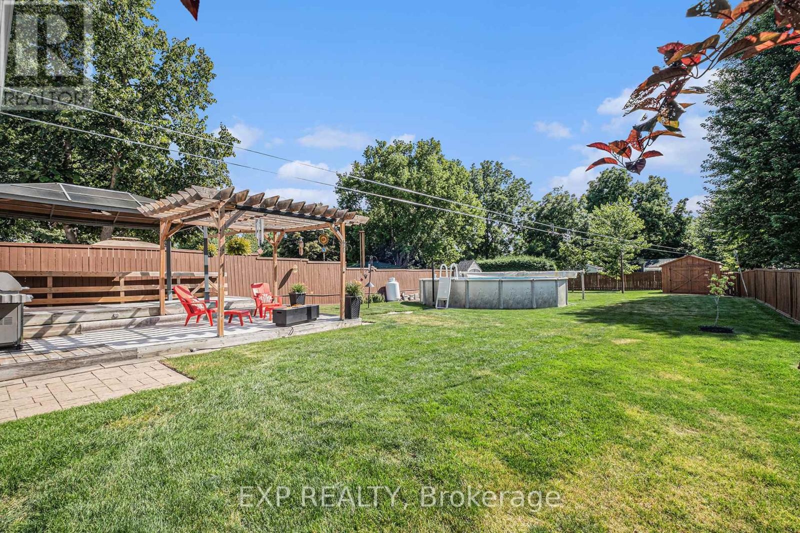 












25 COCKBURN STREET

,
Ottawa,




Ontario
K0A2Z0

