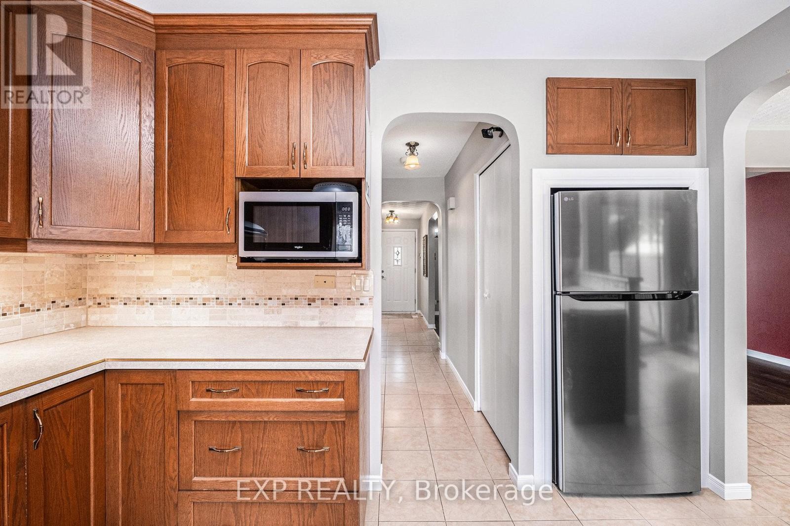 












25 COCKBURN STREET

,
Ottawa,




Ontario
K0A2Z0

