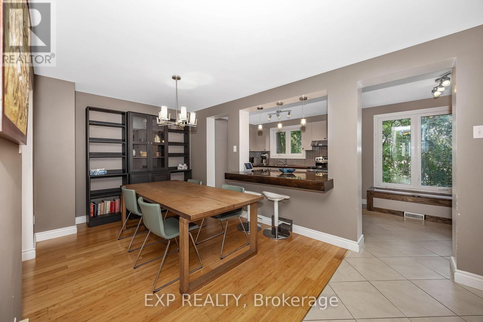 












47 - 2300 OGILVIE ROAD

,
Ottawa,




Ontario
K1J7X8

