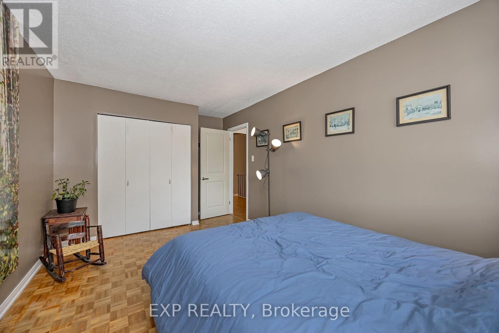 












47 - 2300 OGILVIE ROAD

,
Ottawa,




Ontario
K1J7X8


