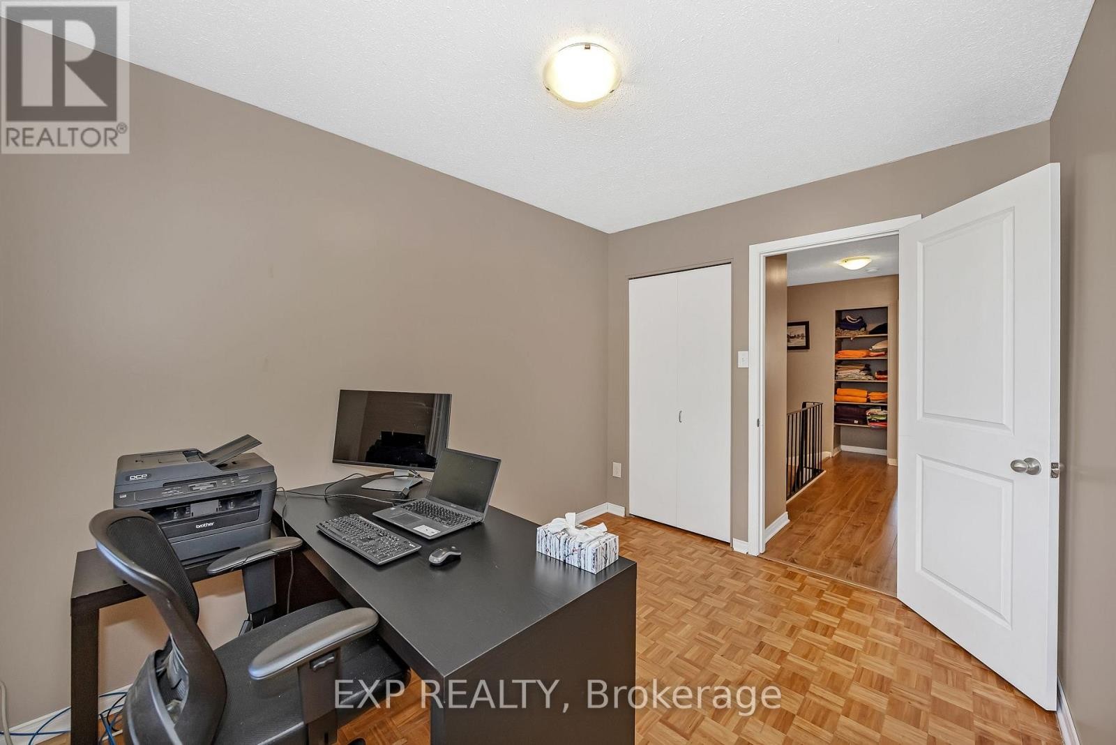 












47 - 2300 OGILVIE ROAD

,
Ottawa,




Ontario
K1J7X8

