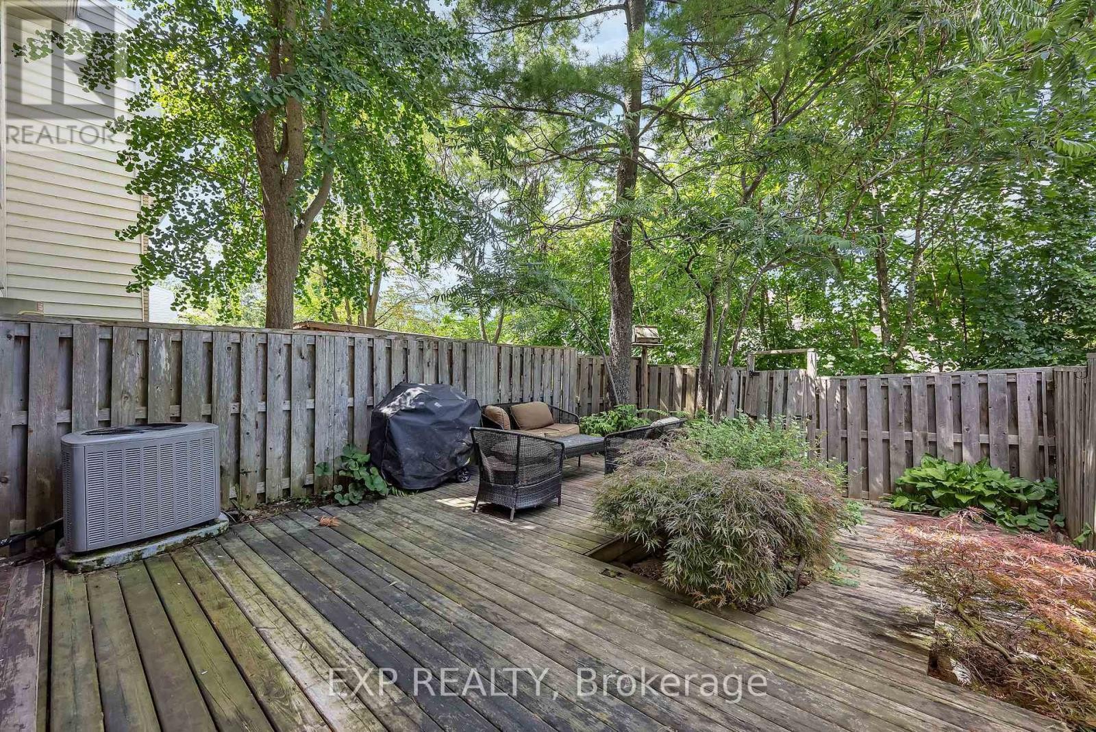 












47 - 2300 OGILVIE ROAD

,
Ottawa,




Ontario
K1J7X8

