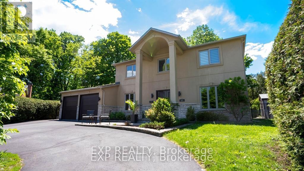 












17 CHESSWOOD COURT

,
Ottawa,




Ontario
K2E7E3

