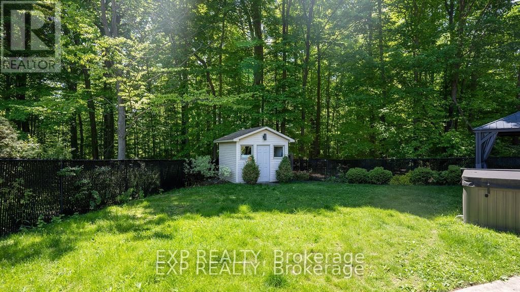 












17 CHESSWOOD COURT

,
Ottawa,




Ontario
K2E7E3

