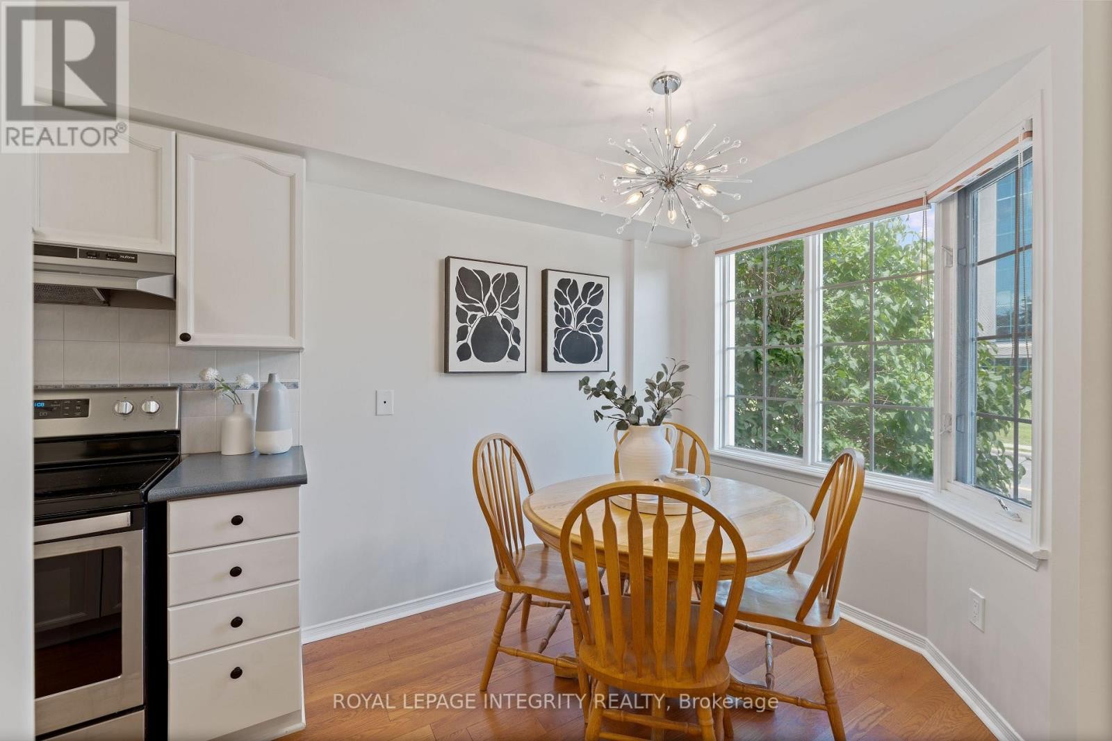 












E - 108 CENTREPOINTE DRIVE

,
Ottawa,




Ontario
K2G6K3

