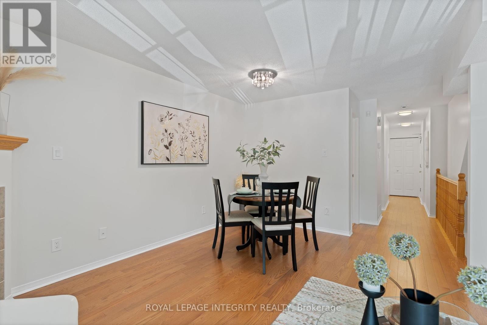 












E - 108 CENTREPOINTE DRIVE

,
Ottawa,




Ontario
K2G6K3

