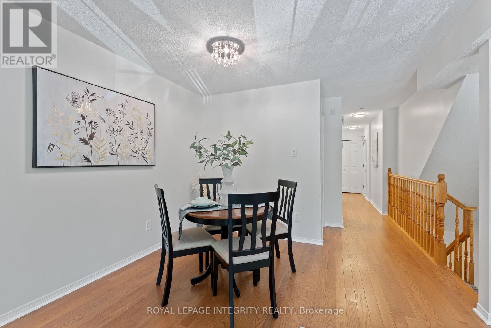 












E - 108 CENTREPOINTE DRIVE

,
Ottawa,




Ontario
K2G6K3

