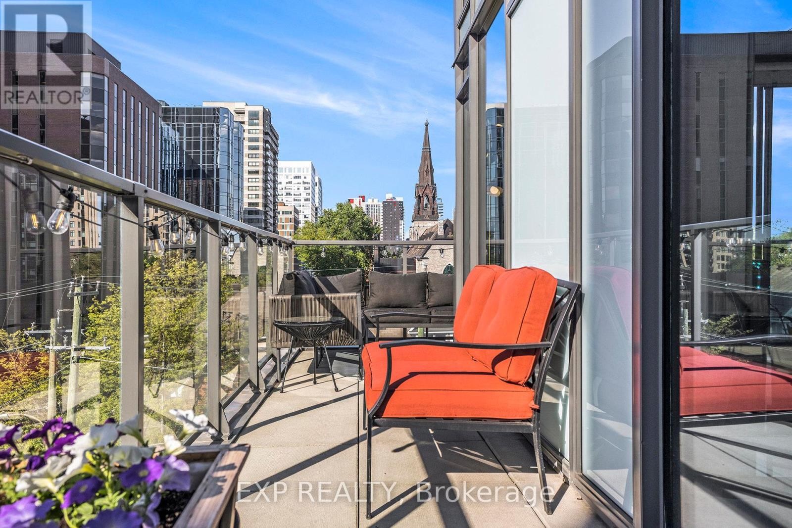 












516 - 224 LYON STREET N

,
Ottawa,




Ontario
K1R0C1

