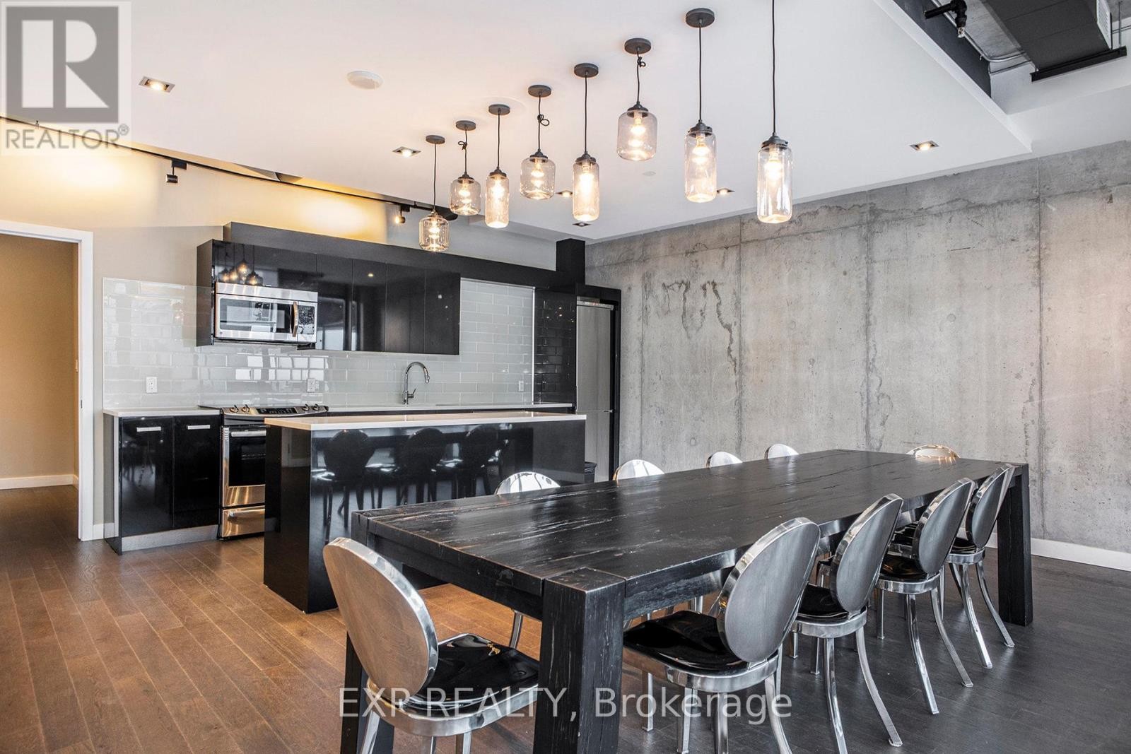 












516 - 224 LYON STREET N

,
Ottawa,




Ontario
K1R0C1

