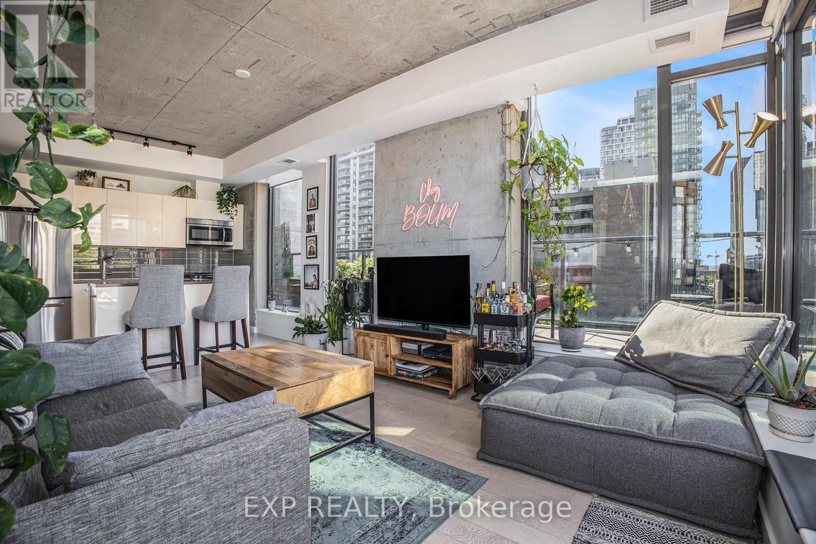 












516 - 224 LYON STREET N

,
Ottawa,




Ontario
K1R0C1

