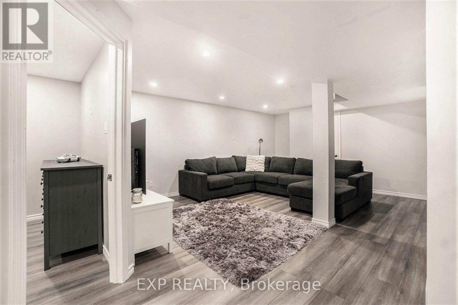 












680 MATHIEU WAY

,
Ottawa,




Ontario
K4A2R4

