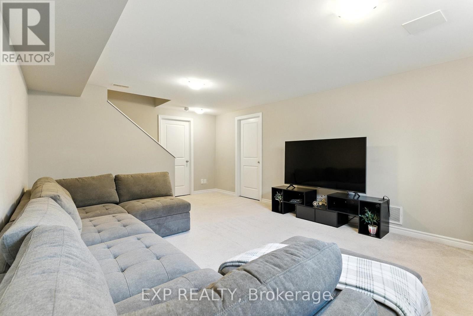 












127 YELLOWCRESS WAY

,
Ottawa,




Ontario
K4A1C2

