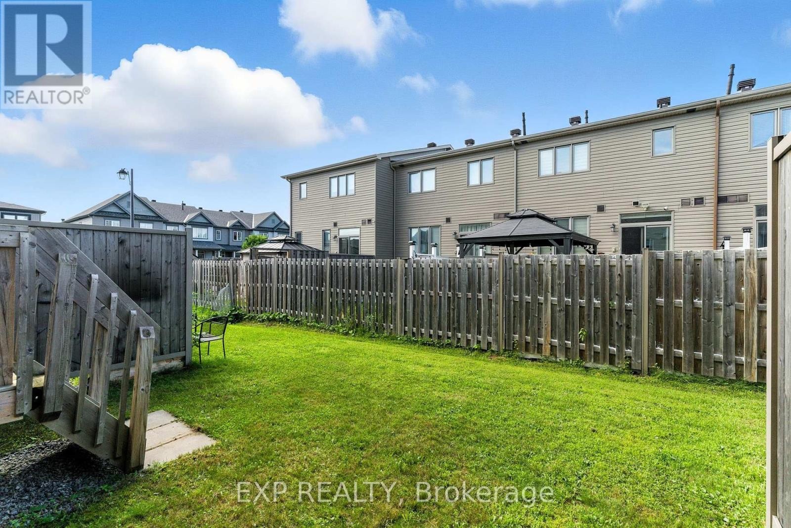 












127 YELLOWCRESS WAY

,
Ottawa,




Ontario
K4A1C2

