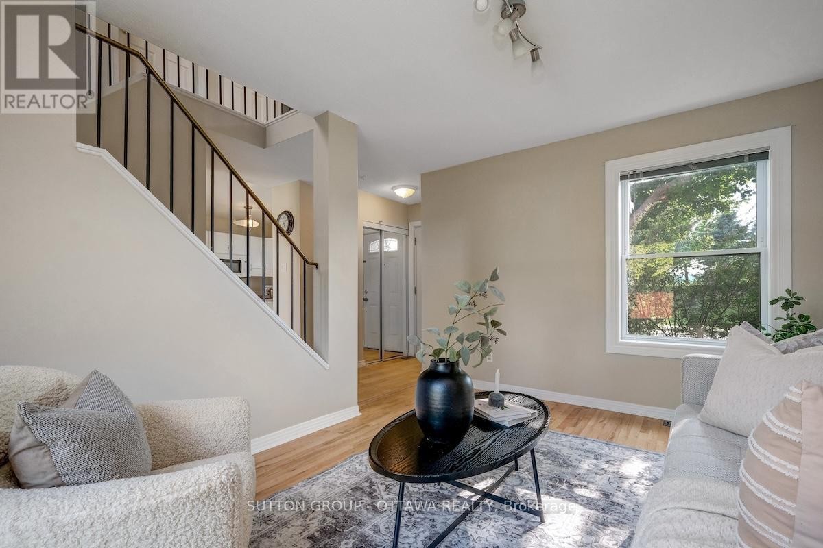 












1677 BOTTRIELL WAY N

,
Ottawa,




Ontario
K4A1W1

