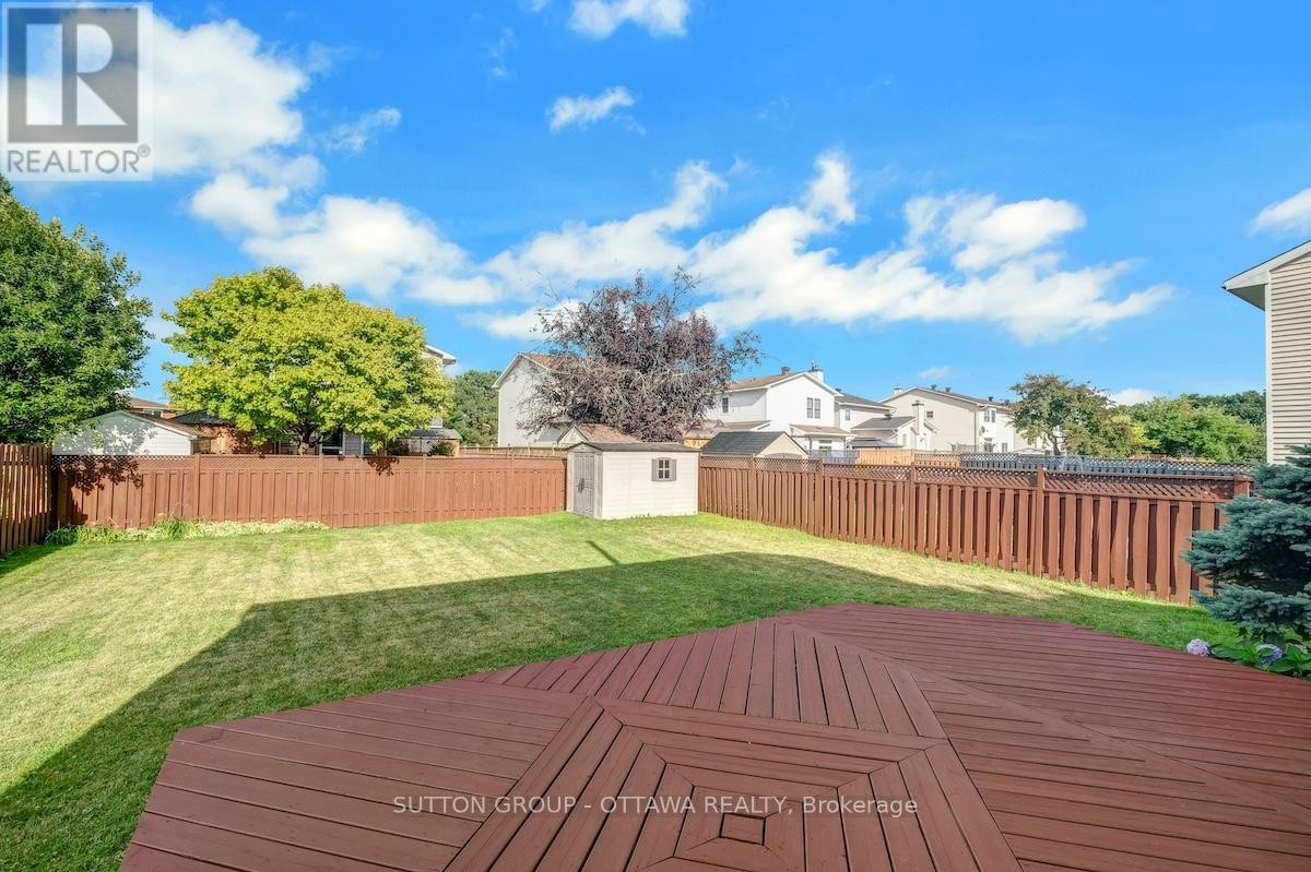 












1677 BOTTRIELL WAY N

,
Ottawa,




Ontario
K4A1W1


