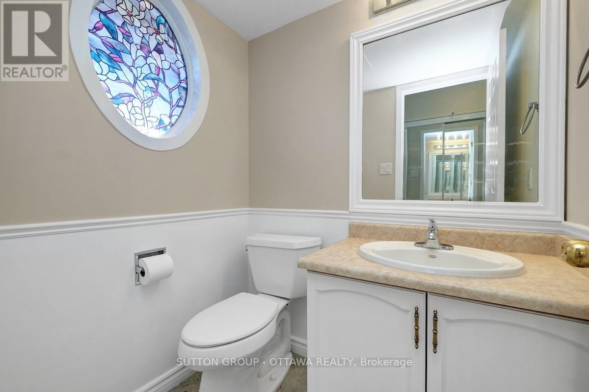 












1677 BOTTRIELL WAY N

,
Ottawa,




Ontario
K4A1W1

