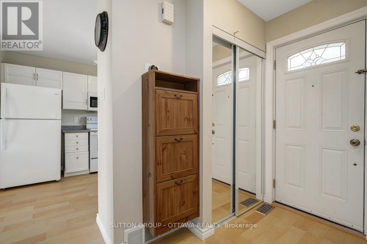 












1677 BOTTRIELL WAY N

,
Ottawa,




Ontario
K4A1W1


