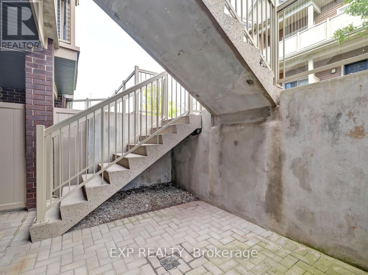 












5 - 301 BIG SKY PRIVATE

,
Ottawa,




Ontario
K1T0M8

