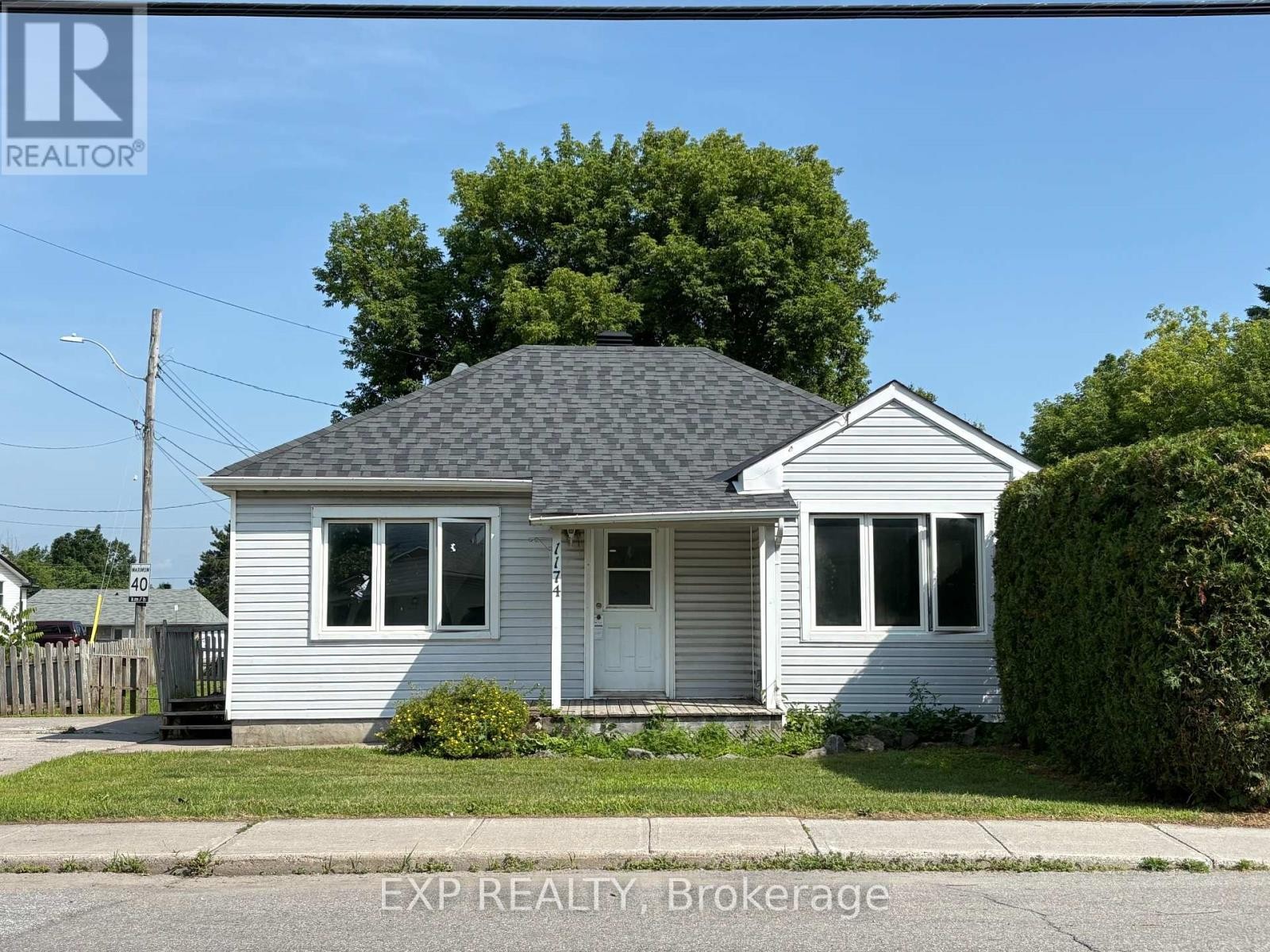 












1174 LAURIER STREET

,
Clarence-Rockland,




Ontario
K4K1C4


