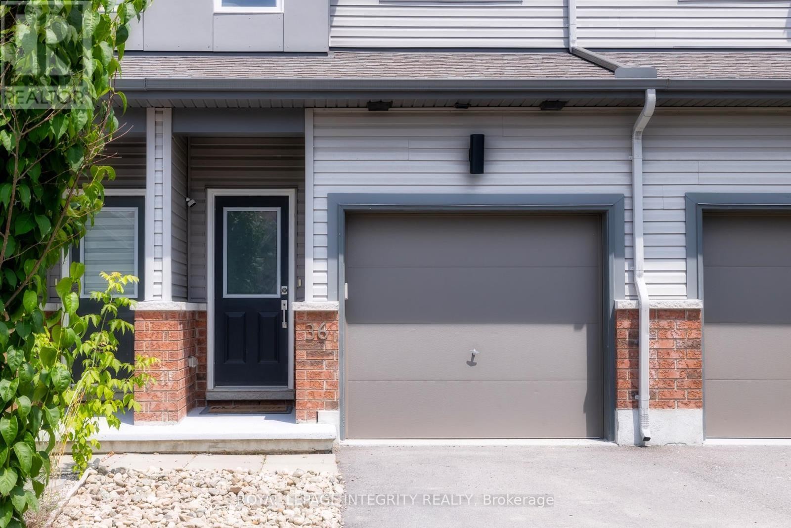 












36 MONA MCBRIDE DRIVE

,
Arnprior,




Ontario
K7S0C6

