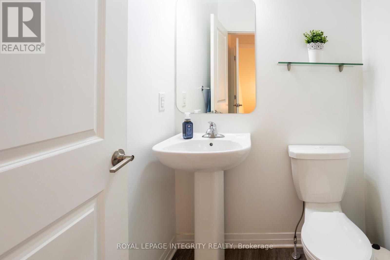 












36 MONA MCBRIDE DRIVE

,
Arnprior,




Ontario
K7S0C6

