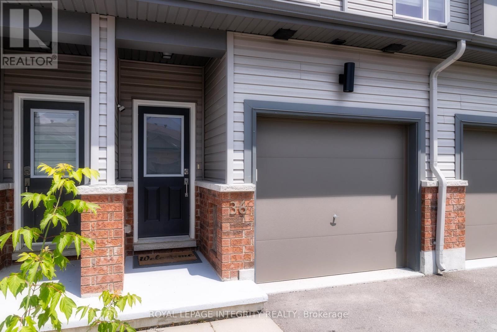 












36 MONA MCBRIDE DRIVE

,
Arnprior,




Ontario
K7S0C6

