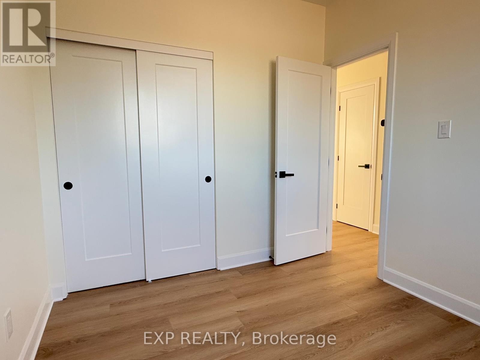 












PH2 - 170 PRETORIA AVENUE

,
Ottawa,




Ontario
K1S1X2

