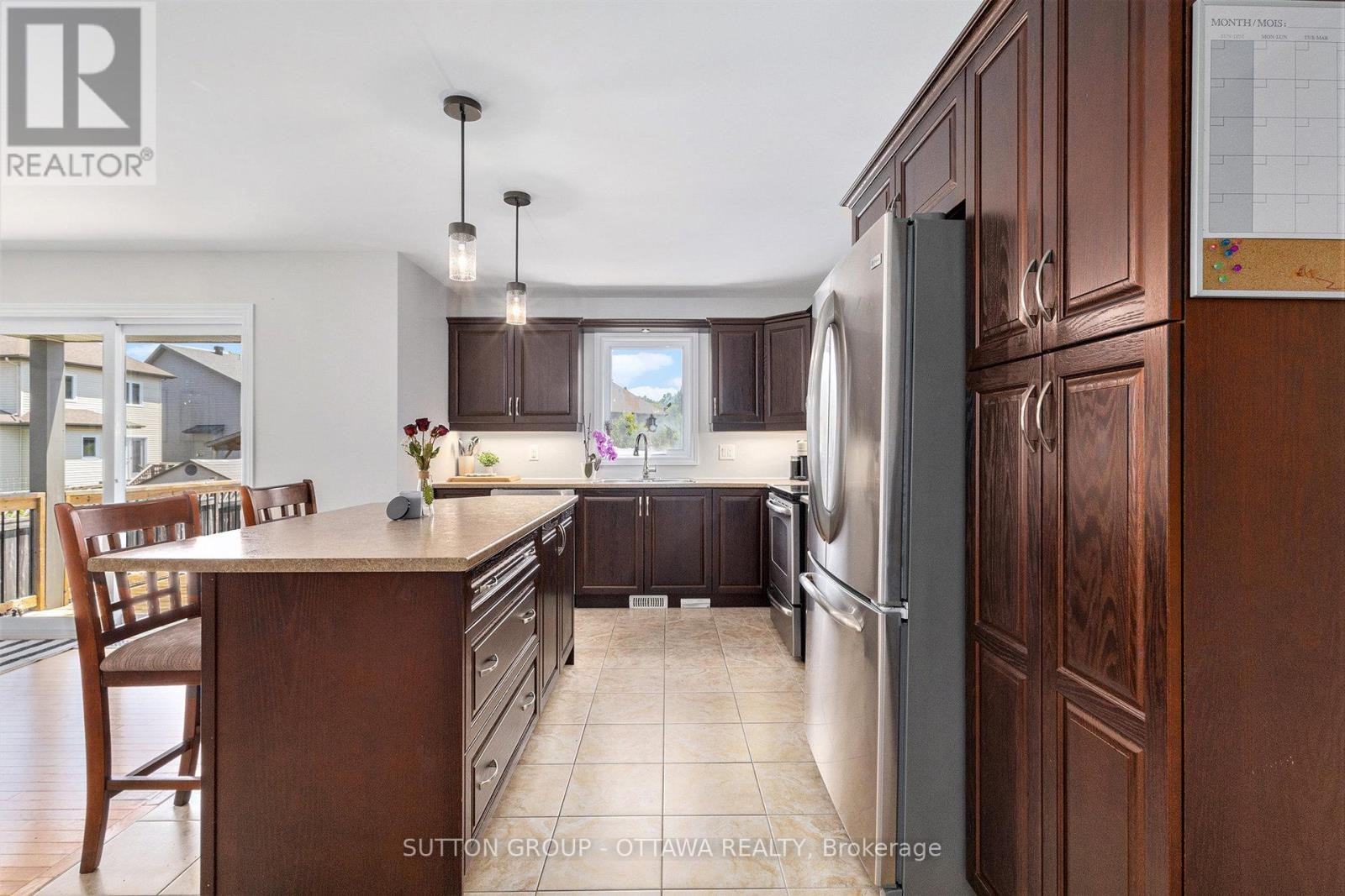 












56 HONORE CRESCENT

,
The Nation,




Ontario
K0A2M0

