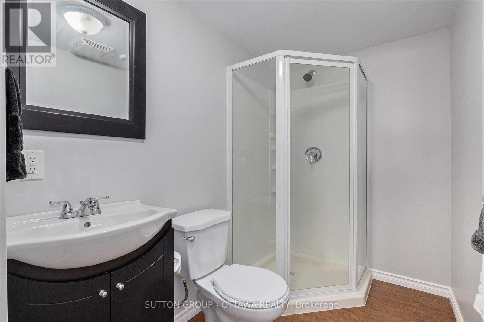 












56 HONORE CRESCENT

,
The Nation,




Ontario
K0A2M0

