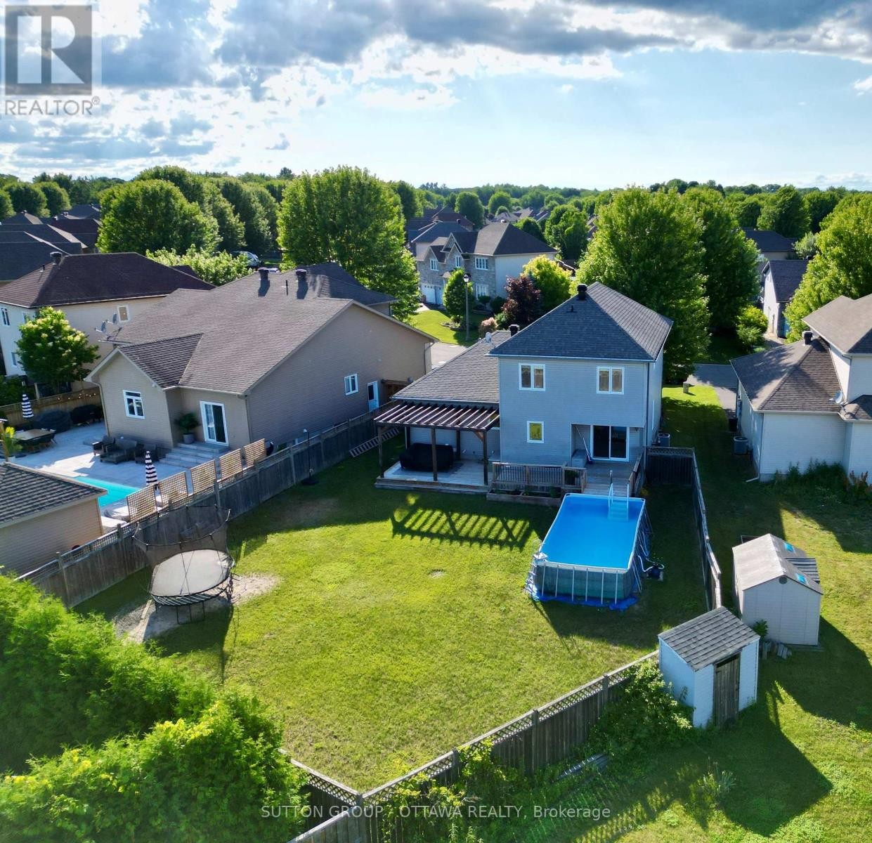 












56 HONORE CRESCENT

,
The Nation,




Ontario
K0A2M0

