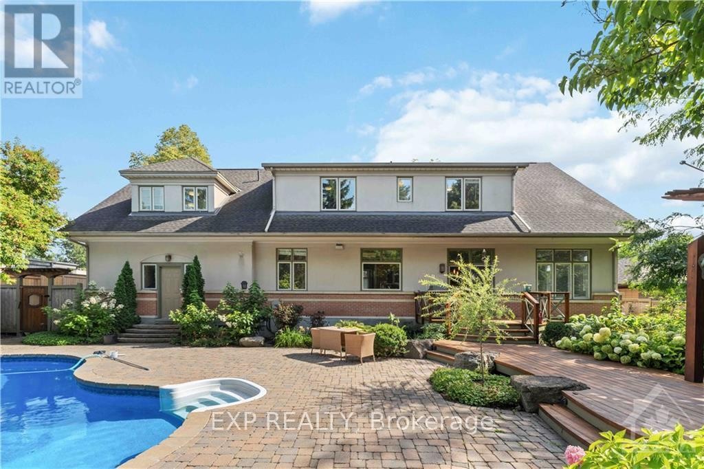 












203 BALMORAL PLACE

,
Ottawa,




Ontario
K1H1B2

