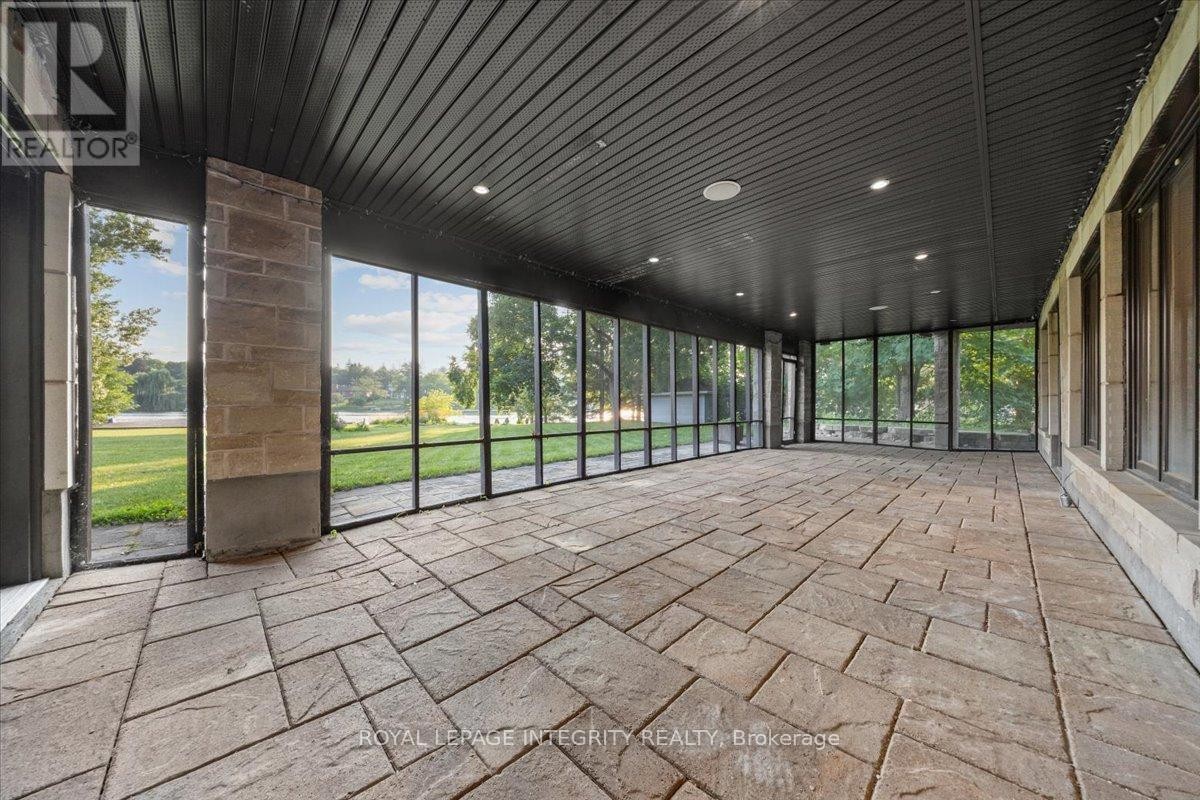 












1180 RIVER ROAD

,
Ottawa,




Ontario
K4M1B4

