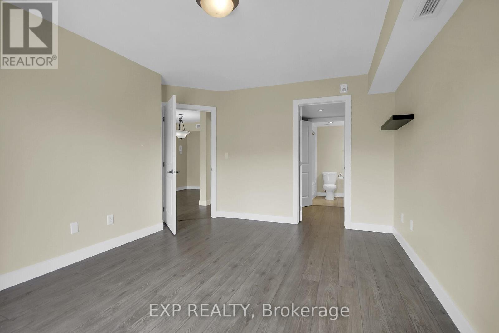 












207 - 100 JAMIESON STREET

,
Mississippi Mills,




Ontario
K0A1A0

