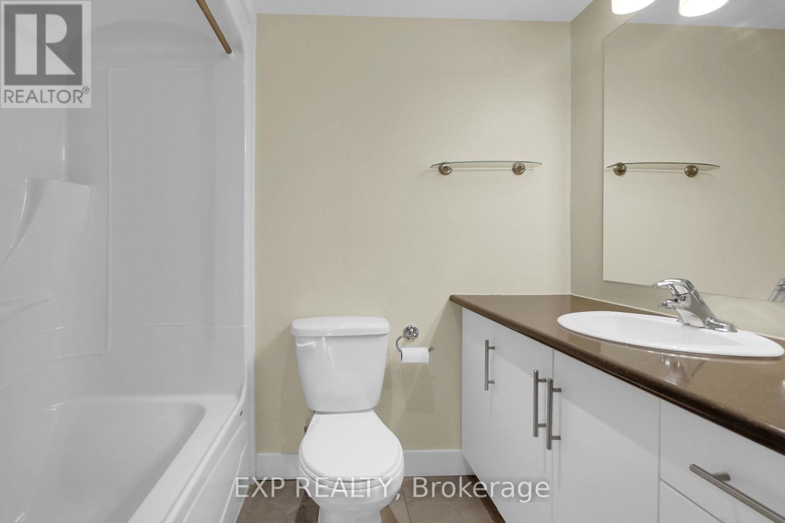 












207 - 100 JAMIESON STREET

,
Mississippi Mills,




Ontario
K0A1A0


